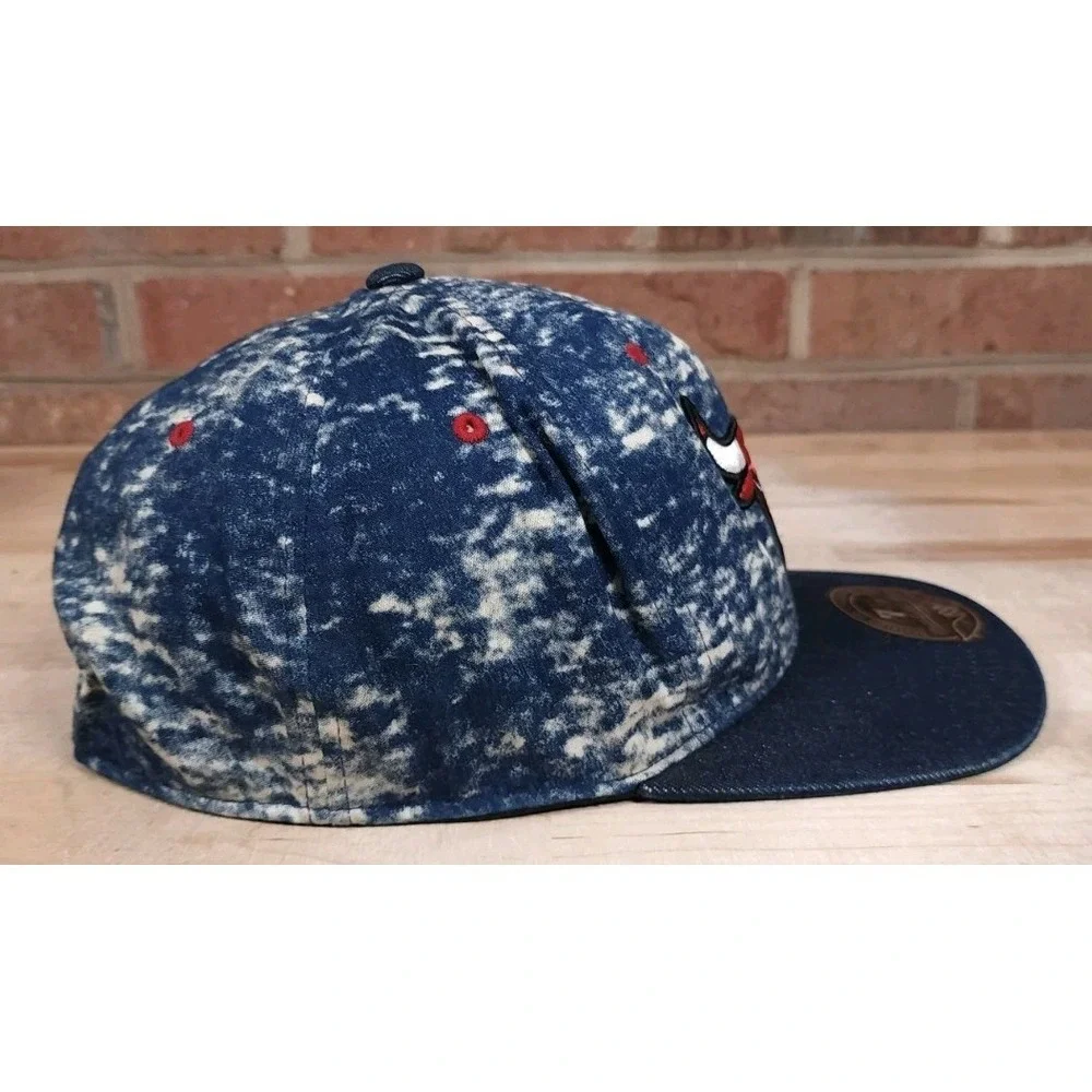 Chicago Bulls NBA Mitchell & Ness‎ Dynasty HI Crown Fitted Mens Hat 7 1/2
